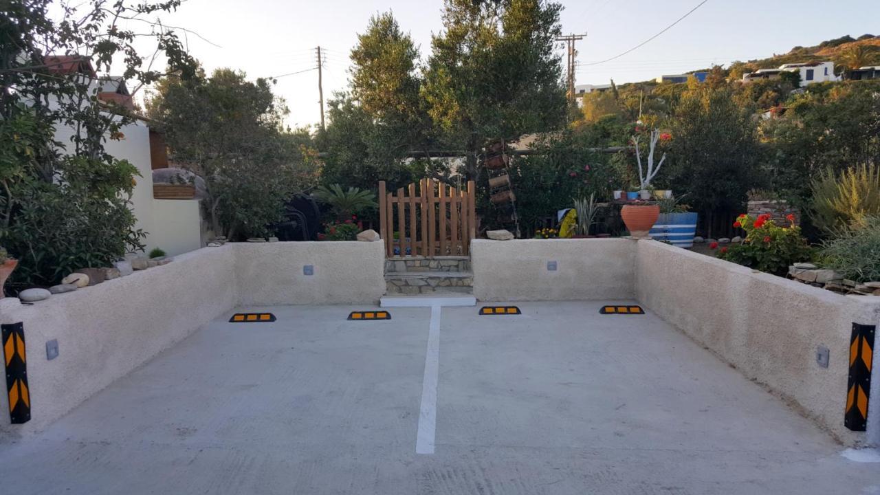 Matina Naxos - Mikri Vigla Casa de hóspedes Exterior foto